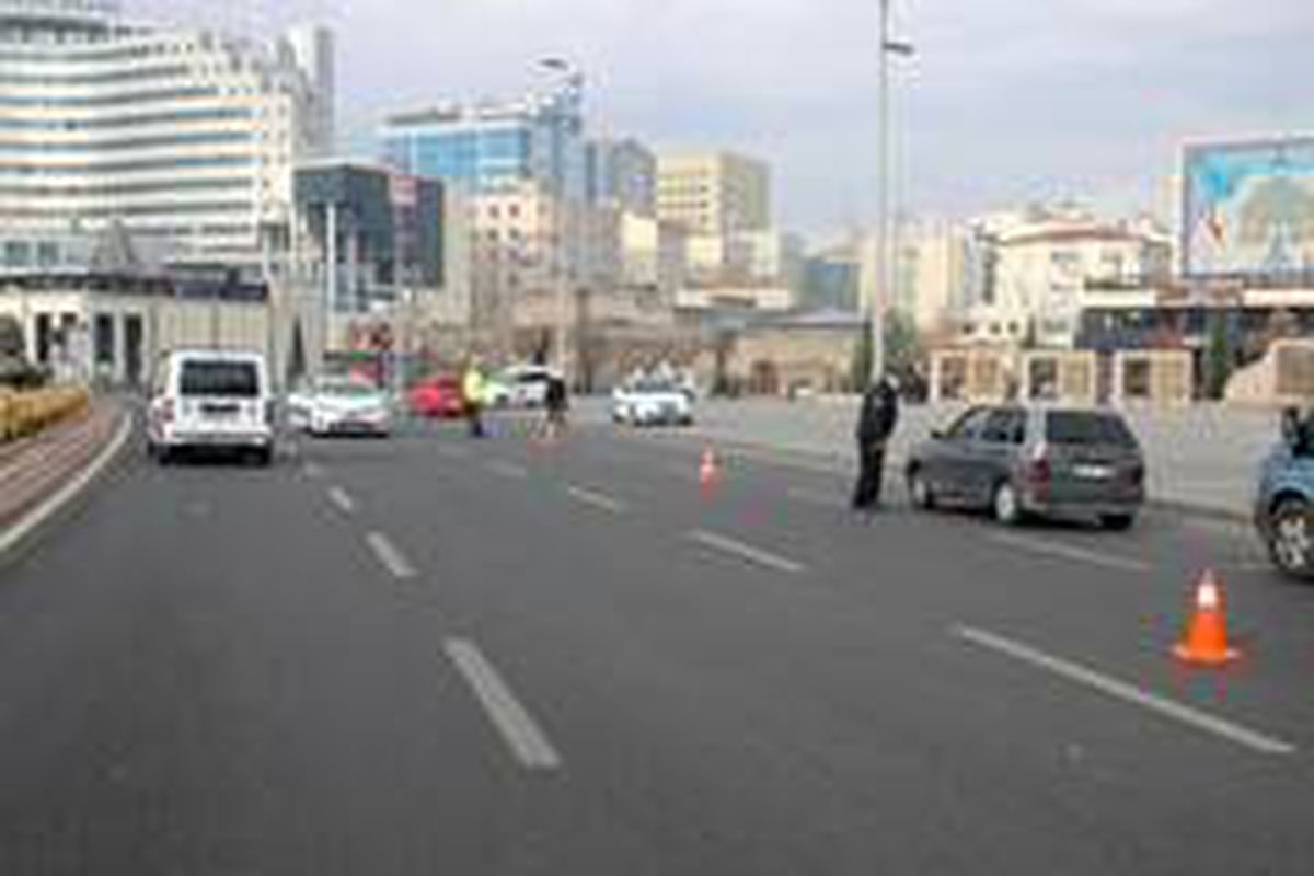 Kayseri\'de cadde ve sokaklar boş kaldı