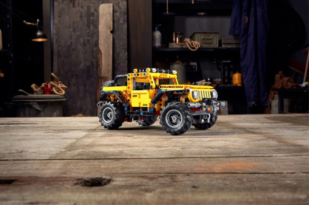 Lego Technic\'in ilk Jeep modeli Wrangler oldu