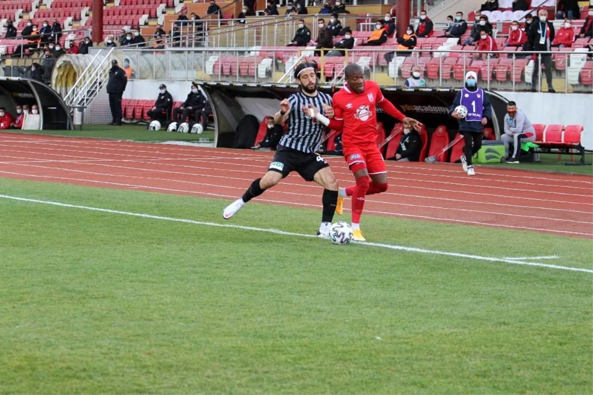 TFF. 1. Lig: Balıkesirspor: 2 Eskişehirspor: 2