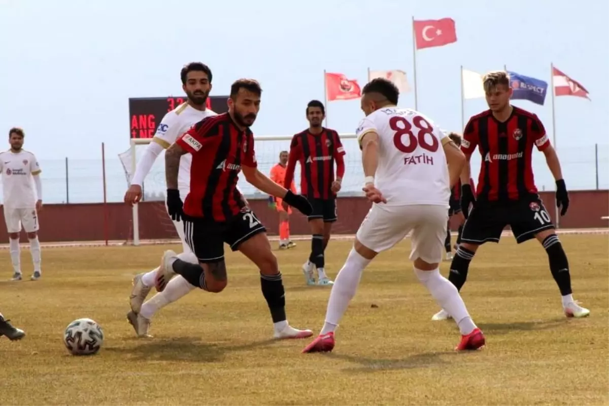 24Erzincanspor İnegöl sporu tek golle geçerek 3 puanın sahibi oldu