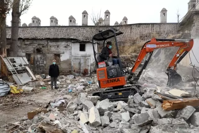 500 yıllık Gön Han'da restorasyon başladı