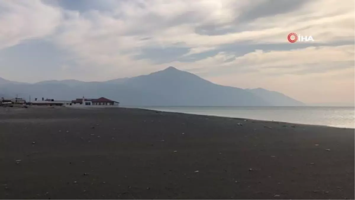 En uzun sahil sokağa çıkma yasağında sessizliğe büründü