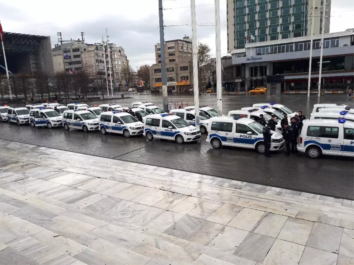 Son dakika haberi! İstanbul\'da merak uyandıran polis konvoyu