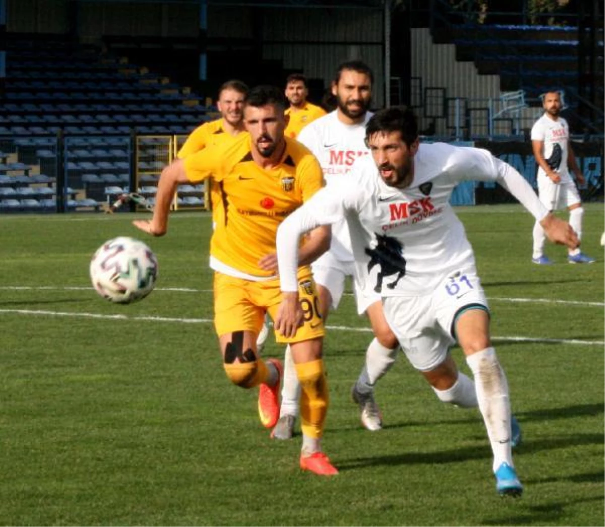 Karacabey Belediyespor - Bayburt Özel İdarespor: 0-0