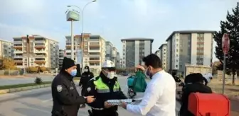 Son dakika haberi! Kısıtlamada denetimdeki polislere künefe ikramı