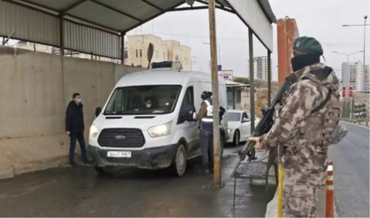 Mardin sokakları kısıtlamanın ikinci gününde de boş kaldı