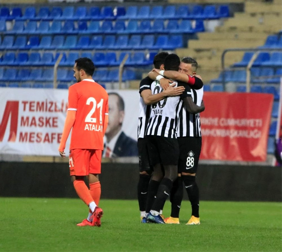 TFF 1. Lig: Adanaspor: 1 - Altay: 4