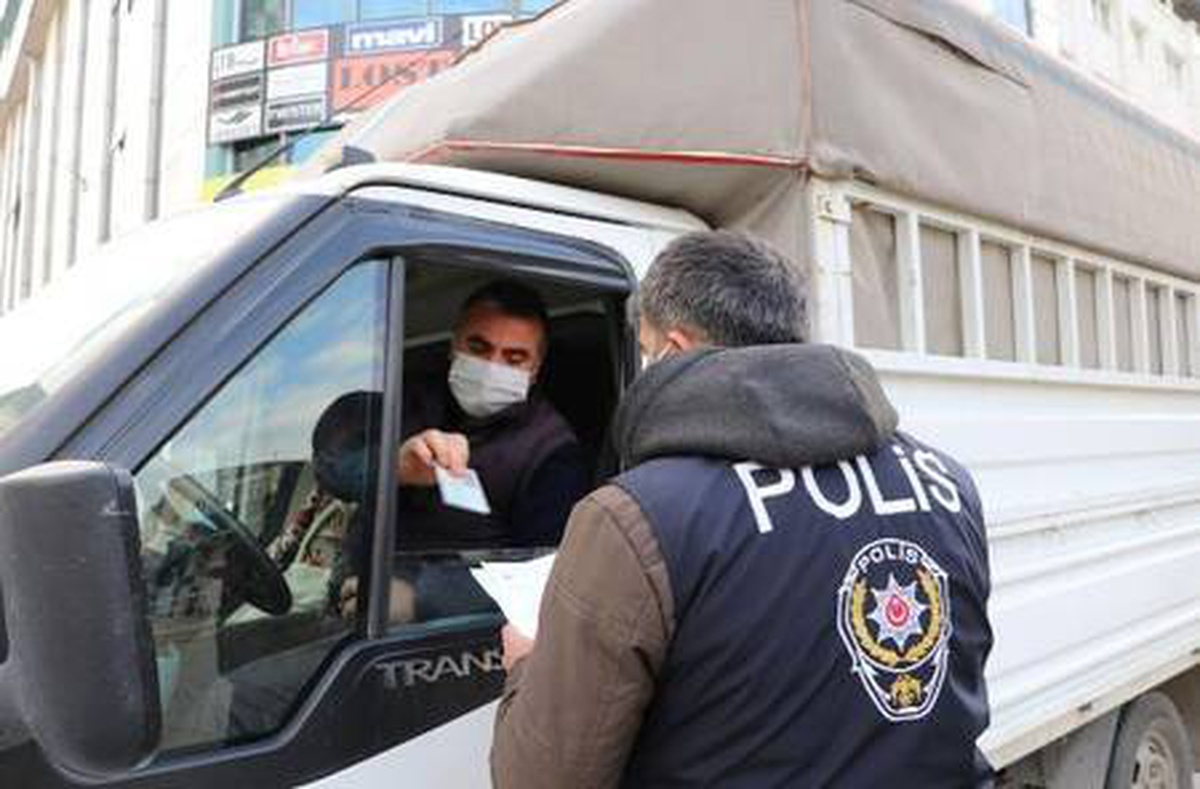 Van, sokağa çıkma yasağının 2\'nci gününde sessiz