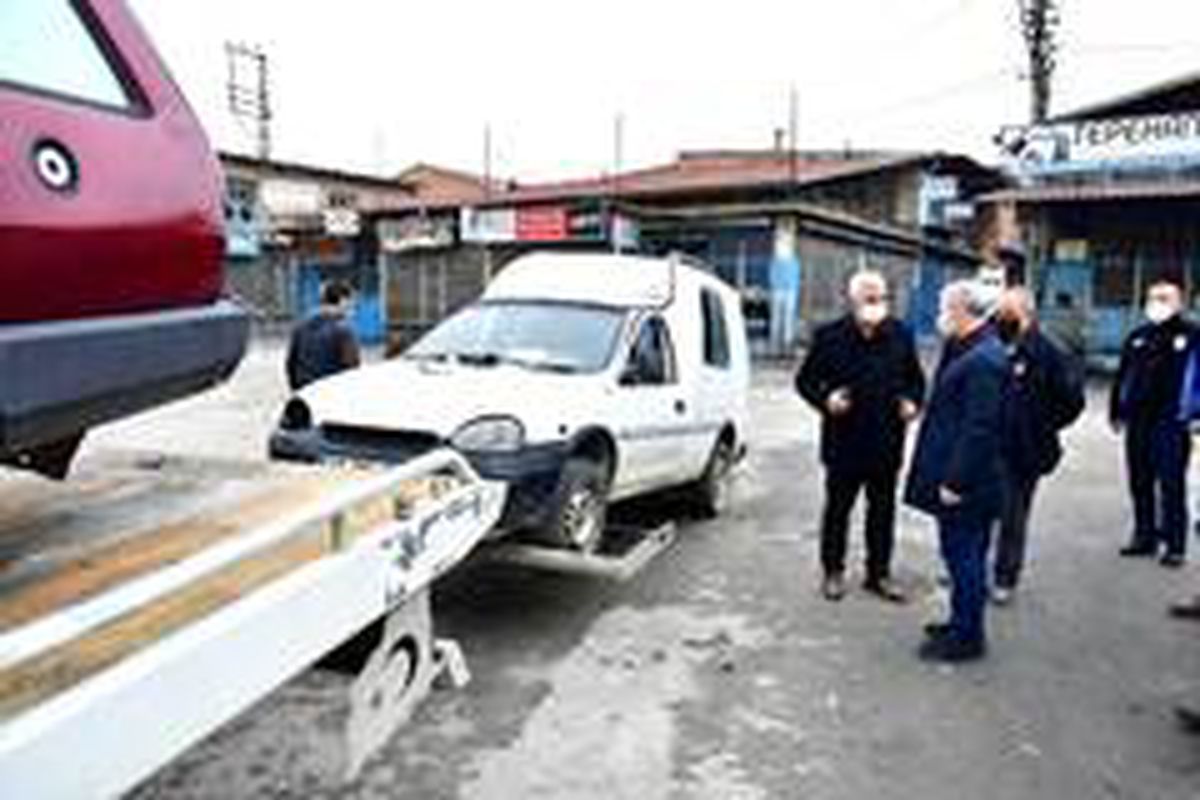 Son dakika: Yeşilyurt\'ta hurda araç operasyonu
