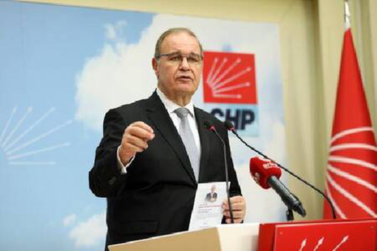 CHP\'li Öztrak: Esnafımıza destek olmaya devam edeceğiz