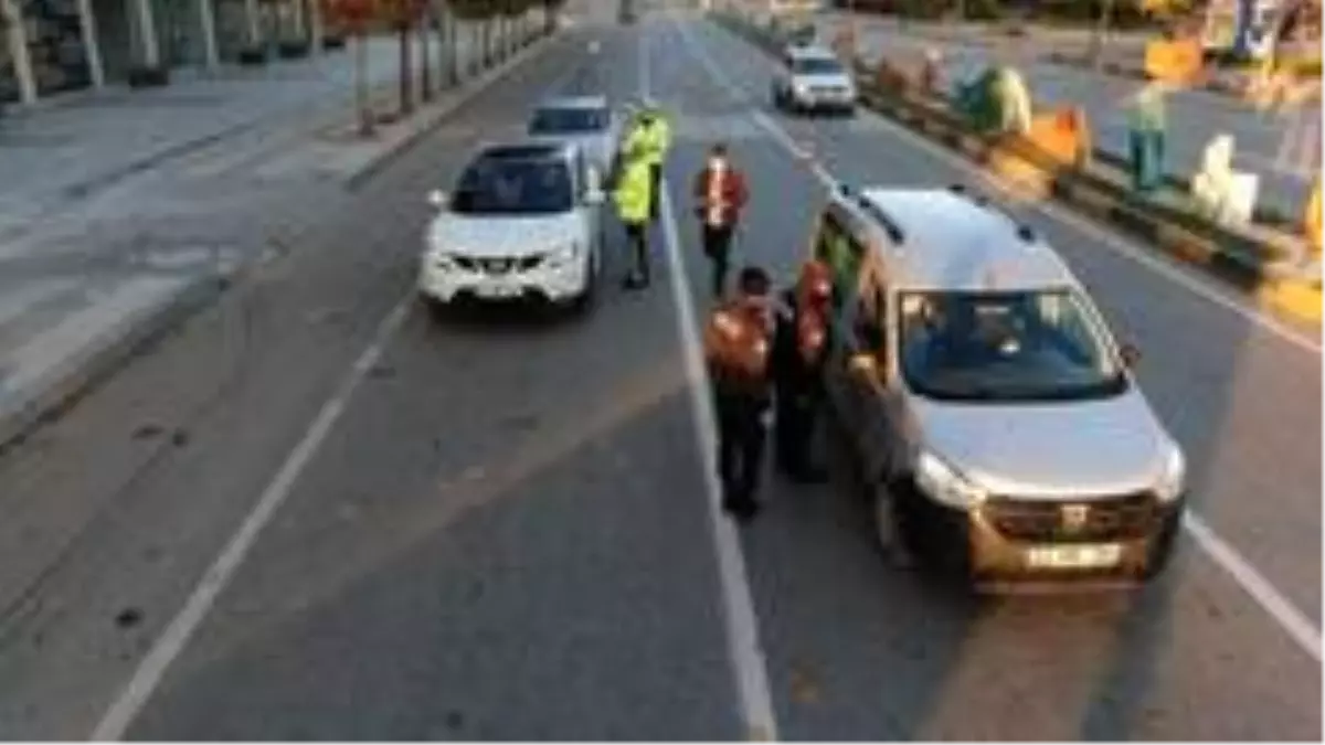 Gaziantep\'te kısıtlamanın son gününde sürücülere ceza yağdı