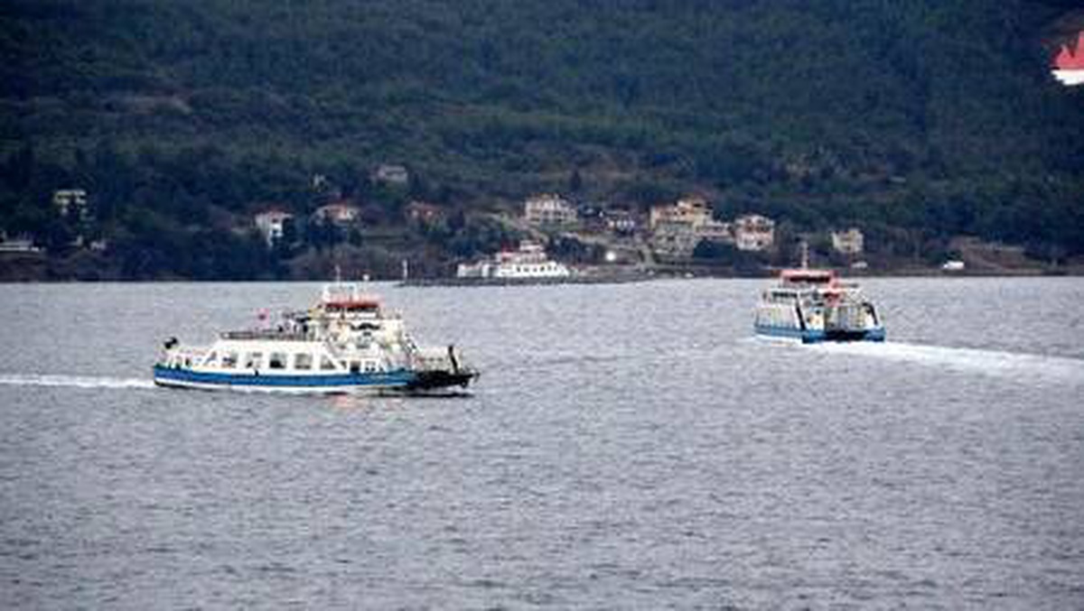 Gökçeada\'ya yarın bazı feribot seferlerine \'fırtına\' engeli