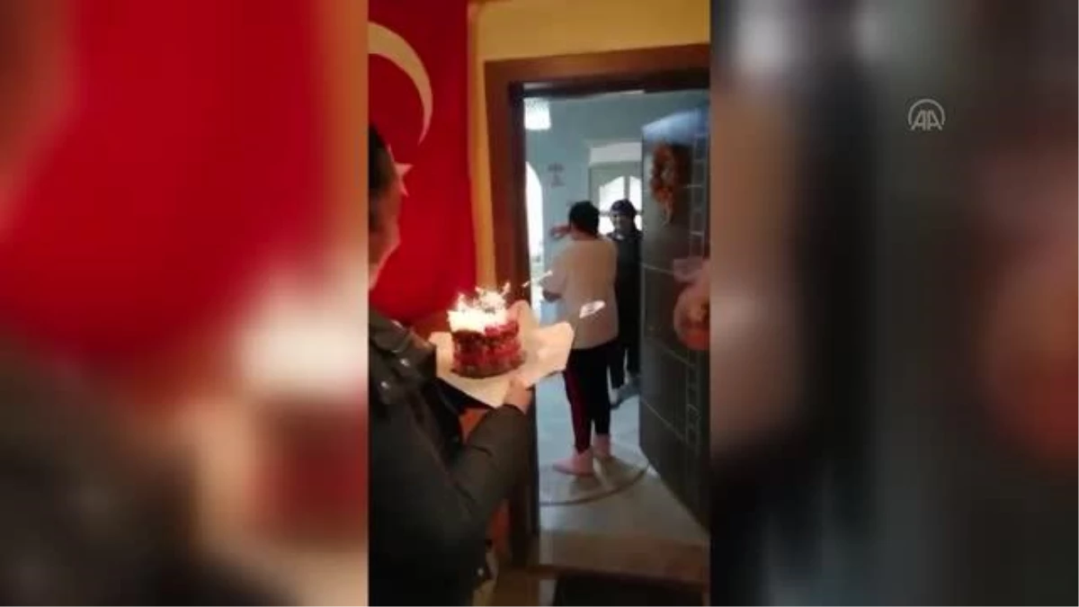 Son dakika: Şehit polisin mesai arkadaşlarından eşine doğum günü sürprizi
