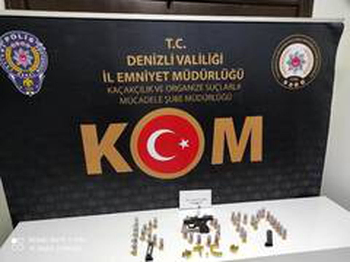 Silah kaçakçılığı operasyonunda 4 şahıs yakalandı