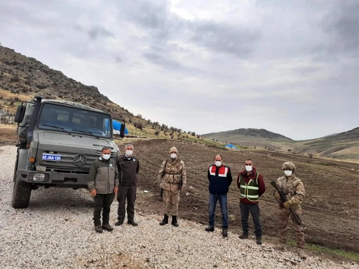 Tunceli\'de ava giden 2 şahsa sokağa çıkma cezası