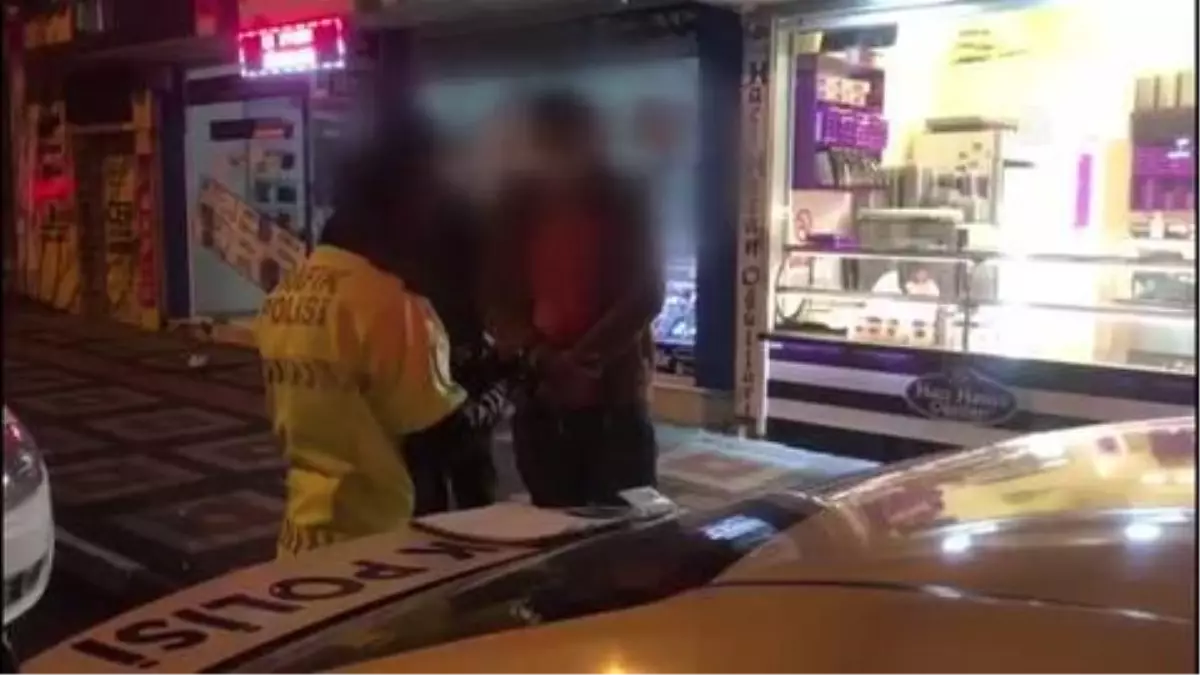 Son dakika haber... 10 ayrı suçtan aranan kişi uygulama noktasında yakalandı