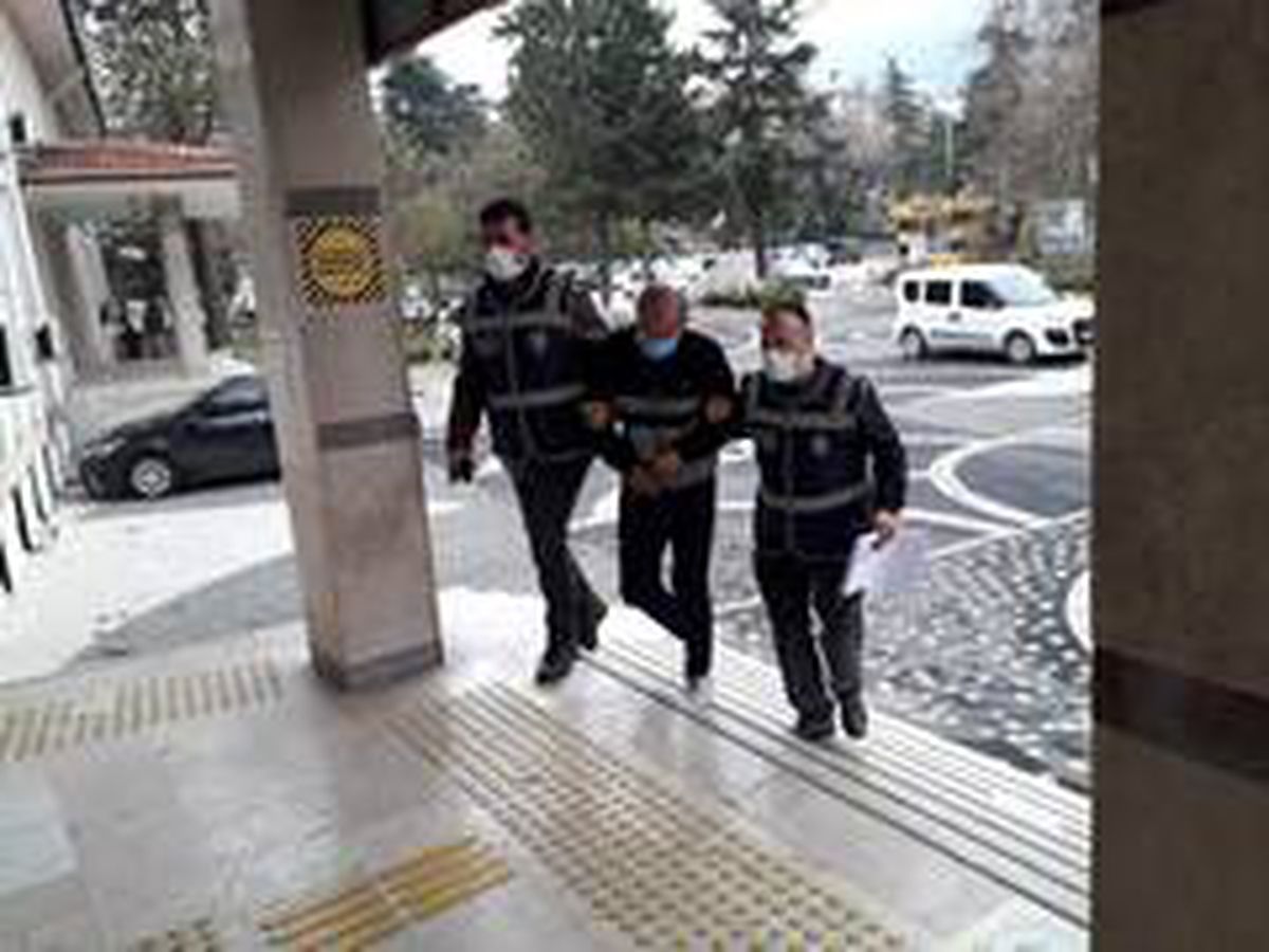 Akşehir\'de 434 şişe kaçak içki ele geçirildi