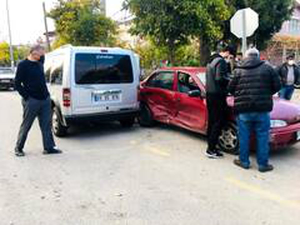 Son dakika haberi! Aydın\'da trafik kazası: 3 yaralı