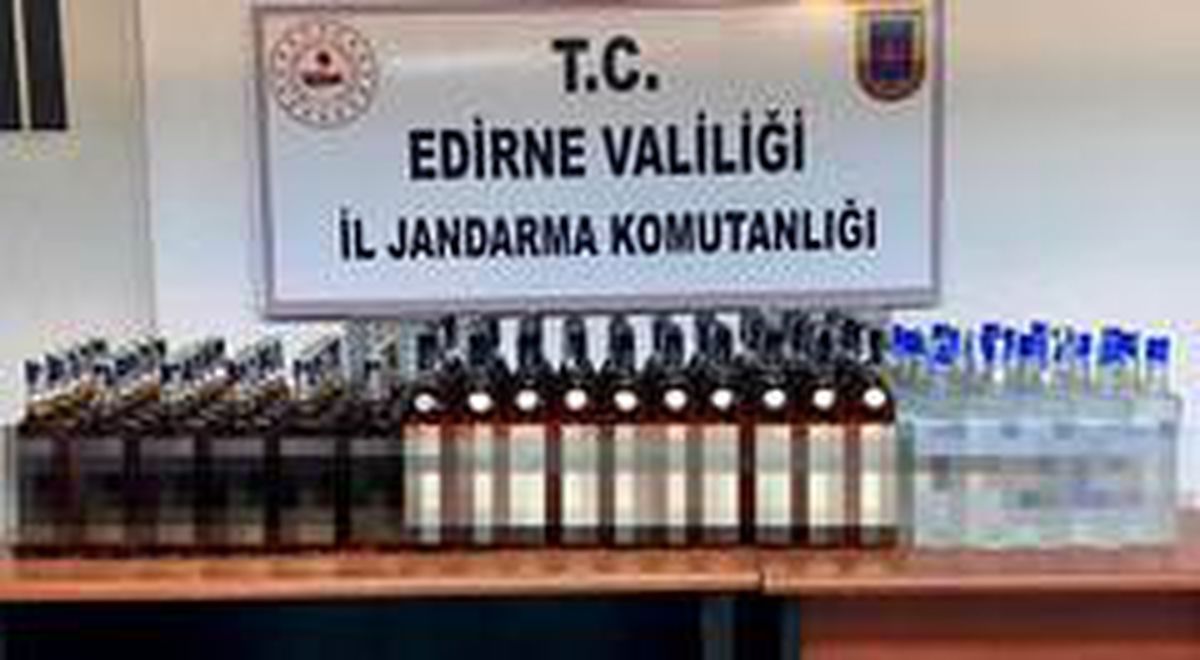 Edirne\'de 20 bin TL\'lik kaçak alkol ele geçirildi