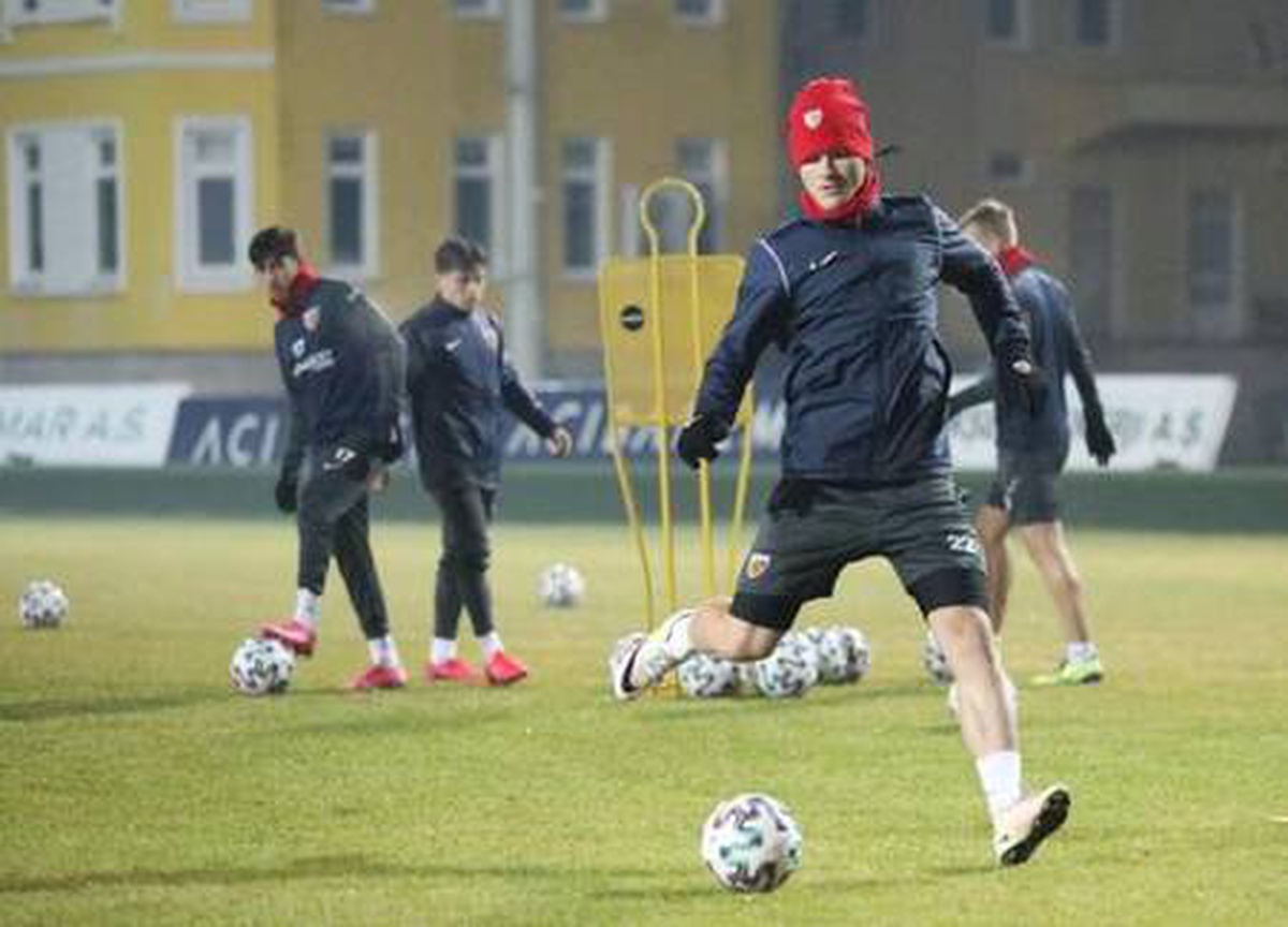 Hes Kablo Kayserispor\'da Fraport TAV Antalyaspor mesaisi