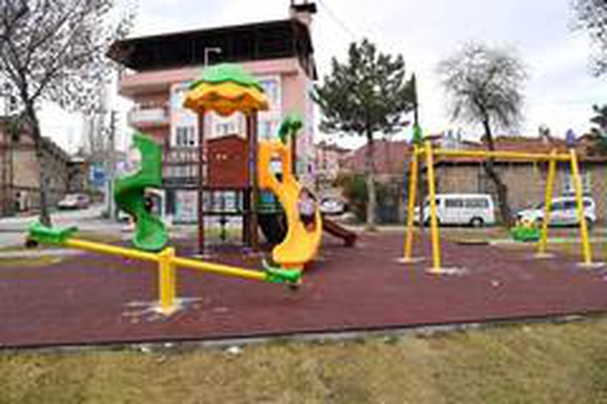 Isparta\'da 42 parka yeni çocuk oyun alanı kuruluyor