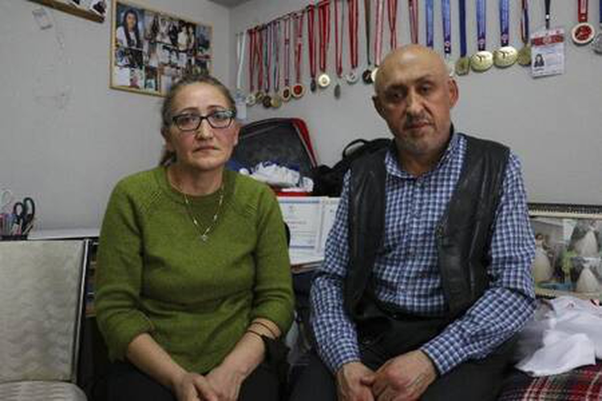 Kelebek hastalığından ölen tekvandocu Gamze\'nin babası: Kanser olmadığı için sevinmiştik