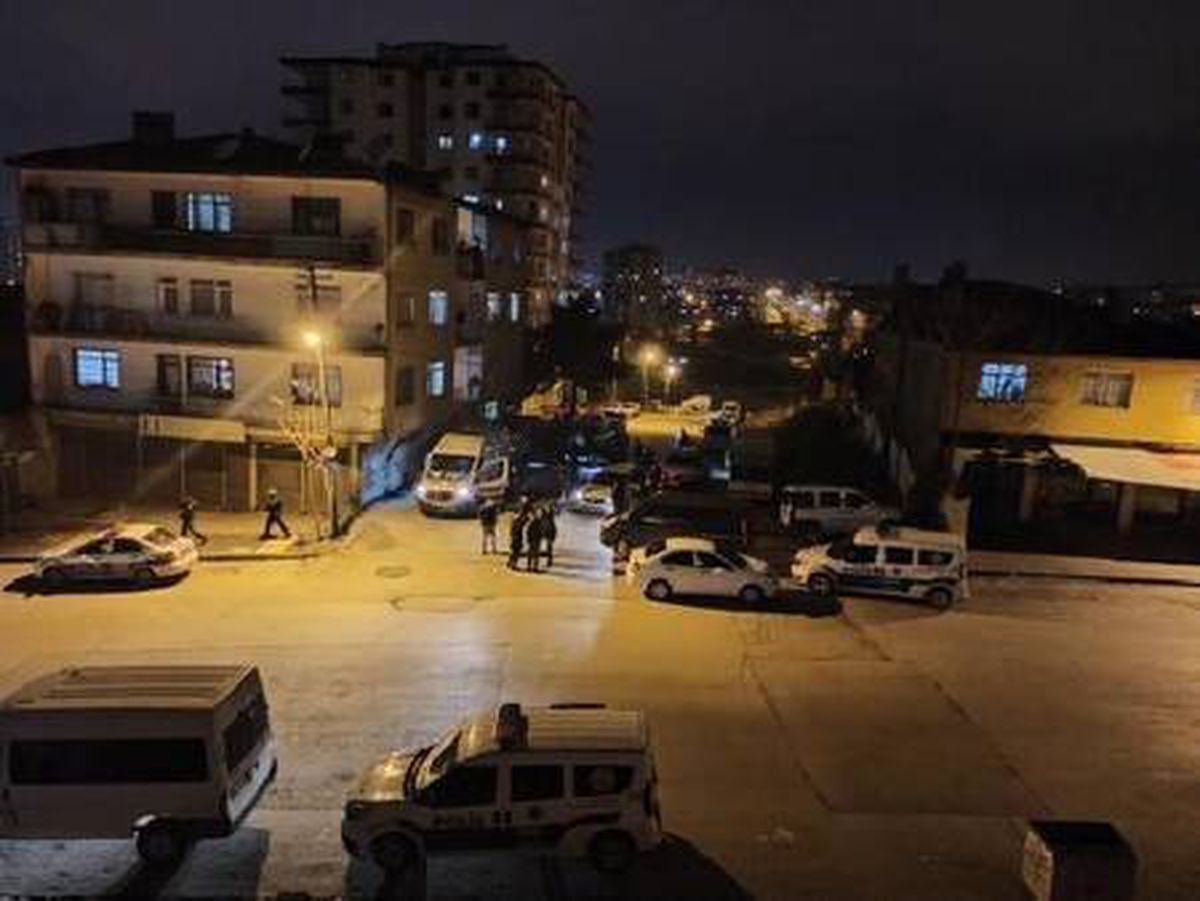 Son dakika haberleri: Ankara\'da uyuşturucu satışı nedeniyle çatışma: 1 ölü, 1 yaralı