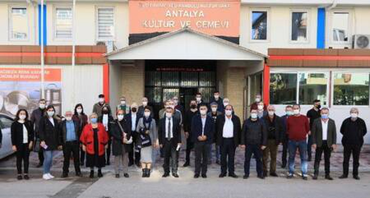 Antalya Büyükşehir Belediyesi\'ne Alevi derneklerinden tepki
