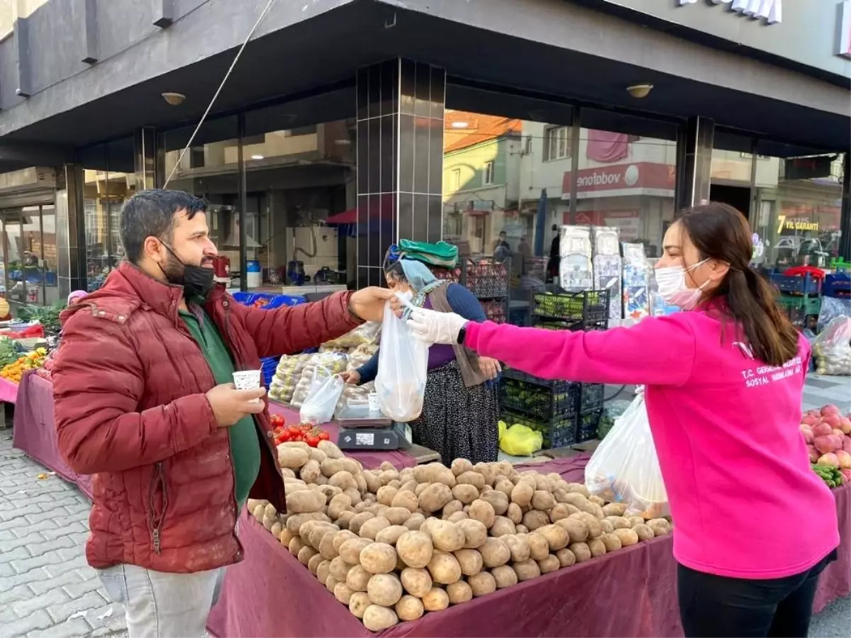 Başkan Öndeş\'ten pazar esnafına sıcak çorba ikramı