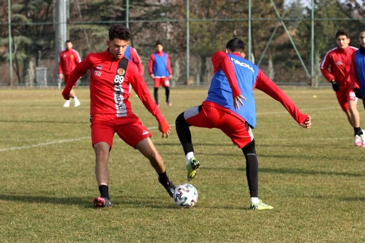 EsEs Menemenspor maçı hazırlıklarına başladı