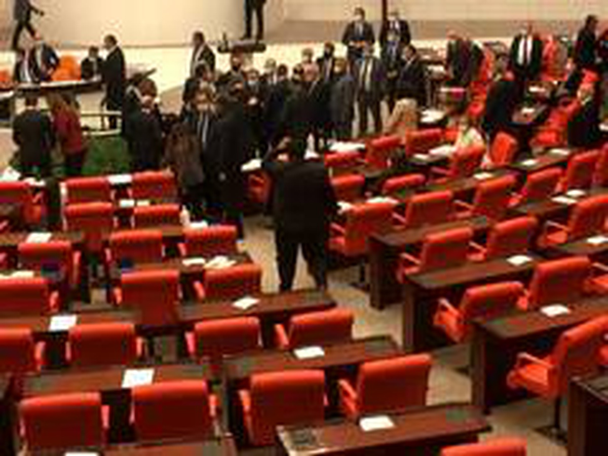 TBMM\'de \'faşist\' tartışması