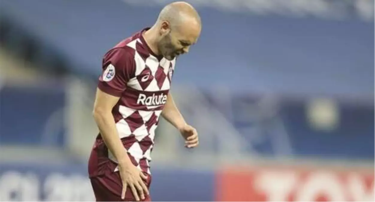 Vissel Kobe\'nin İspanyol yıldızı Andres Iniesta, 4 ay forma giyemeyecek