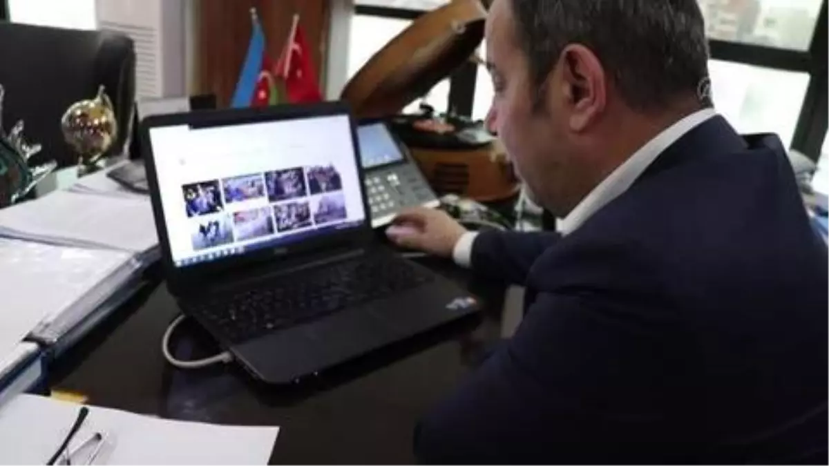 Bolu Belediye Başkanı Özcan, AA\'nın "Yılın Fotoğrafları" oylamasına katıldı