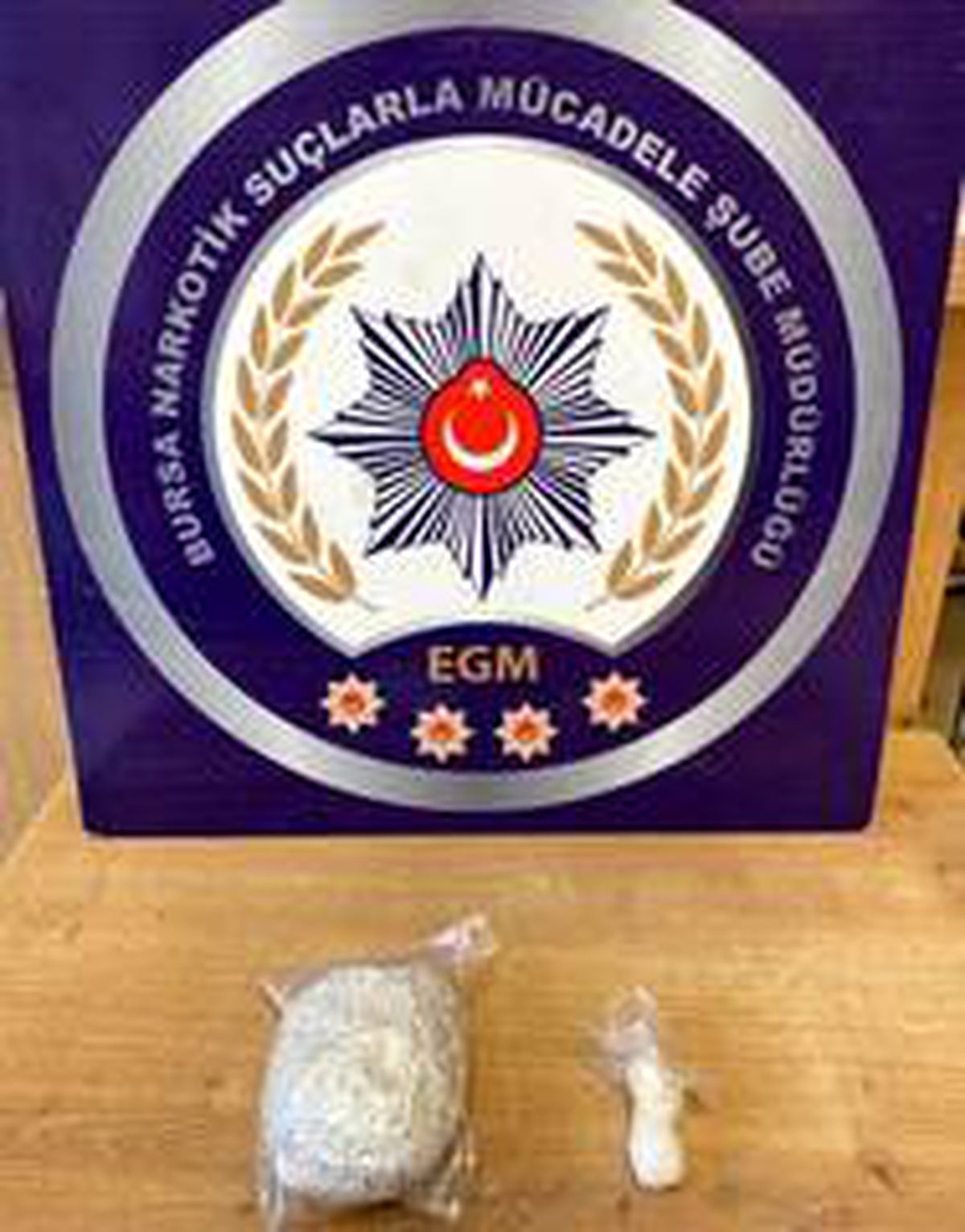 Bursa polisi uyuşturucuya geçit vermiyor
