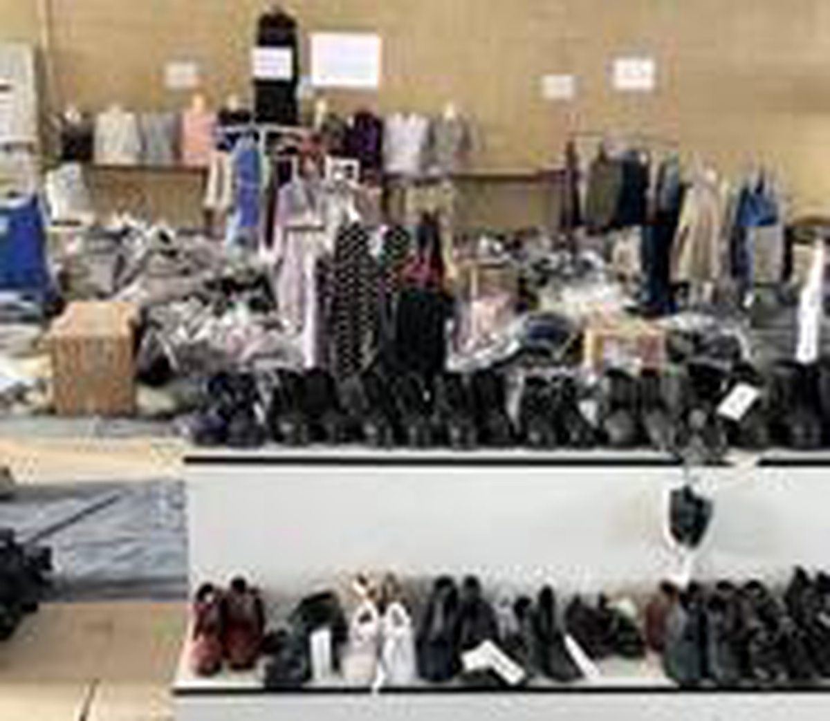 Dar gelirli aileler için sosyal market açıldı