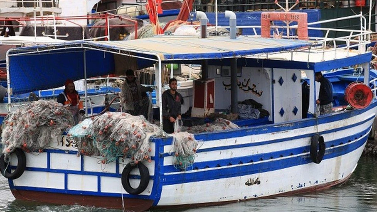 Libya\'da Hafter güçlerinin 108 gündür esir tuttuğu 18 İtalyan balıkçı serbest