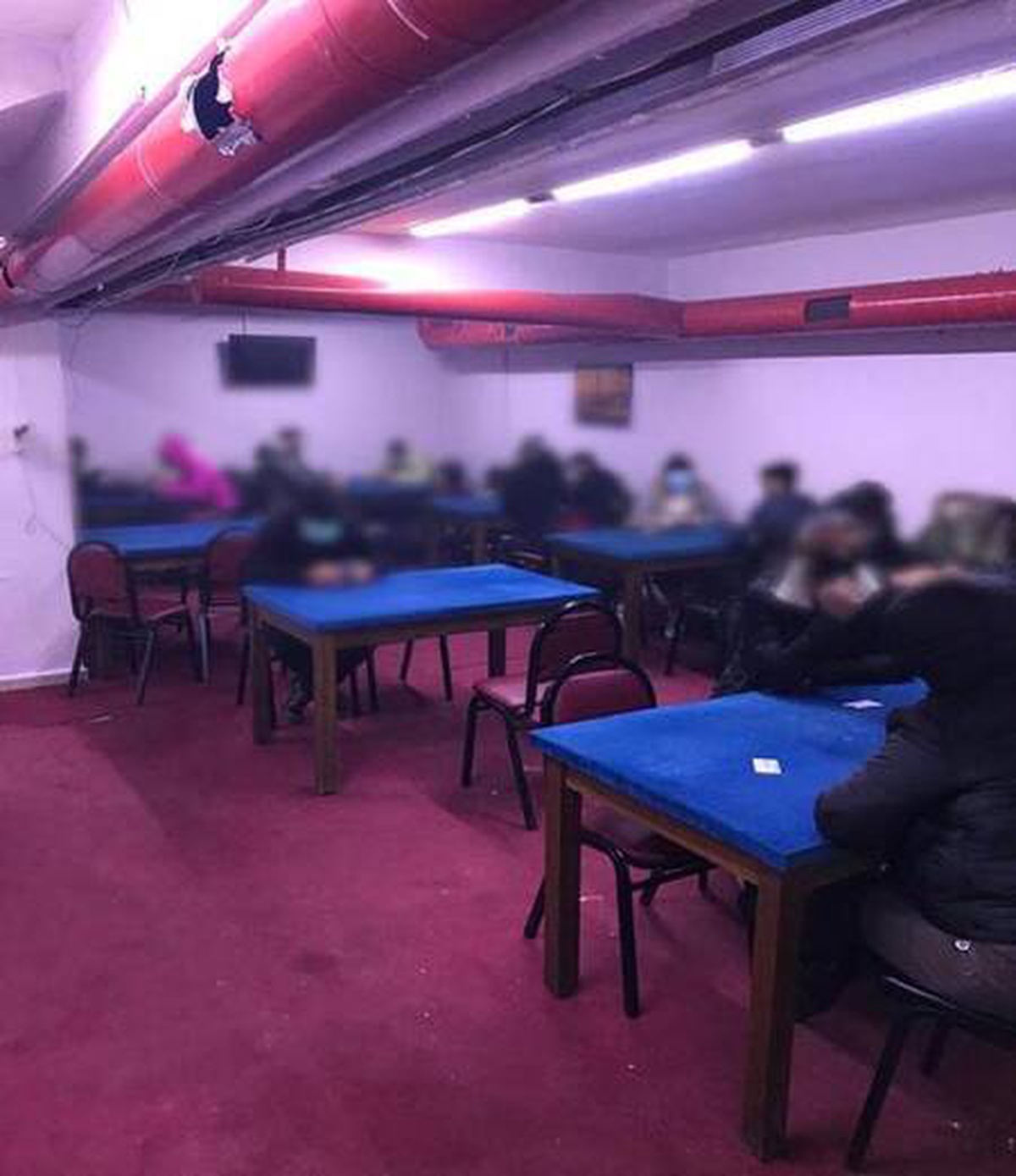 Oyun oynarken yakalanan 44 kişiye 232 bin 100 TL ceza