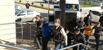 Son dakika haberleri! Polise ateş açan 3 zanlı, termal kameralı dronla takip edilerek yakalandı