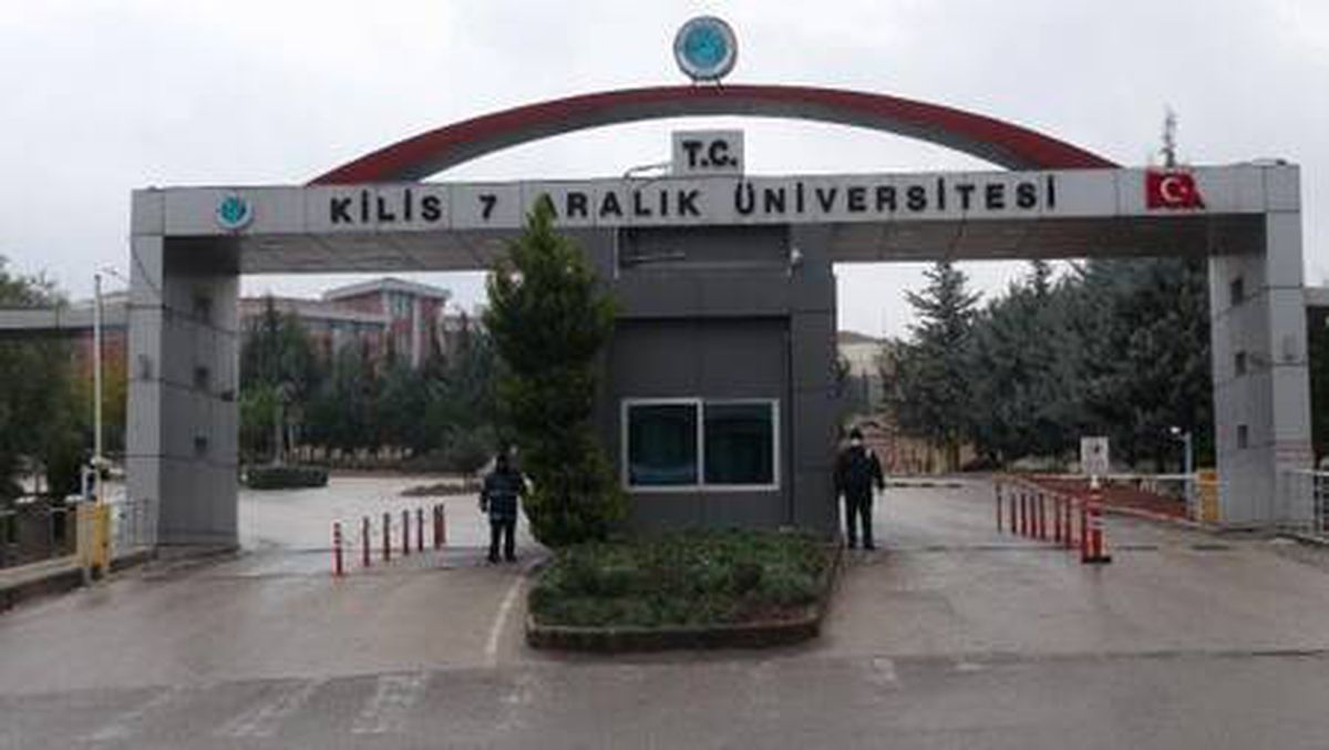 Son dakika haber: Prof. Dr. Acemioğlu\'nun koronavirüsten ölümü meslektaşlarını üzdü