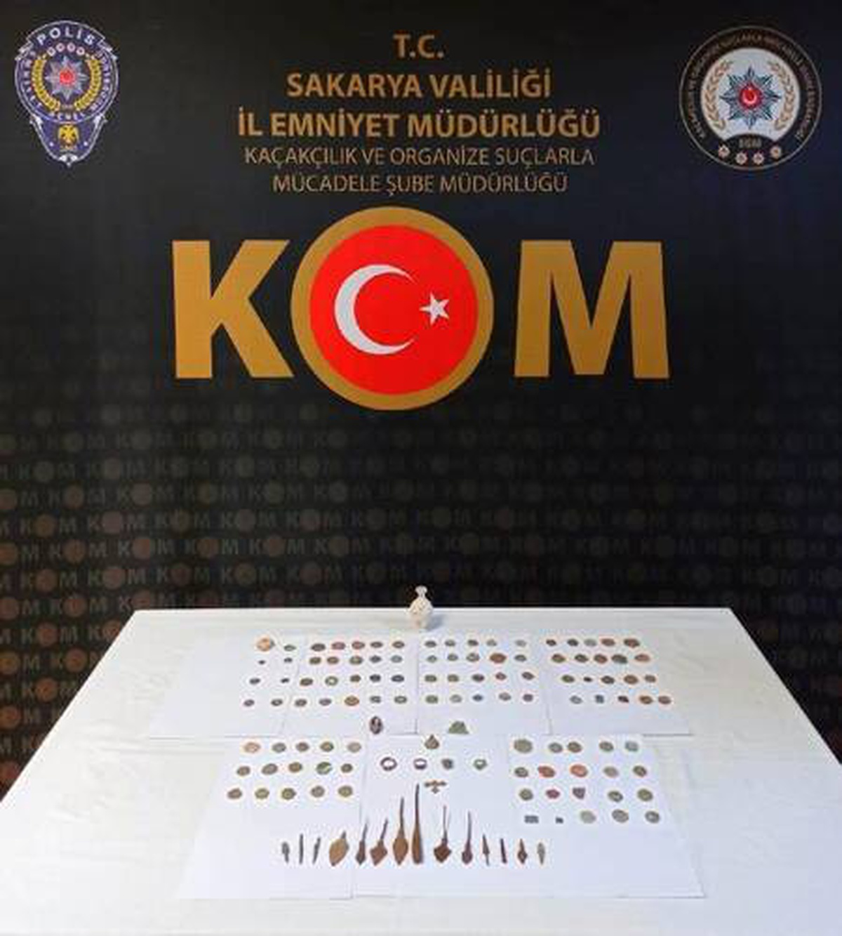 Son dakika haber... Sakarya\'da 126 tarihi eser ele geçirildi