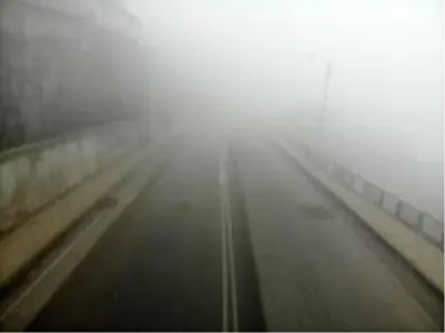 Tarihi kent sise teslim oldu, uçak seferlerinde aksamalar yaşandı Tarihi kent sise teslim oldu, uçak seferlerinde aksamalar yaşandı