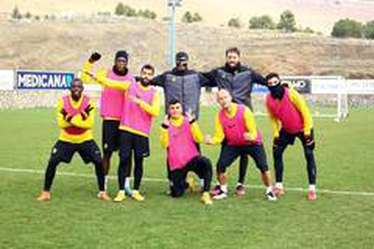 Yeni Malatyaspor, Kasımpaşa\'ya 3 puan parolasıyla hazırlanıyor
