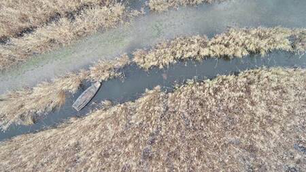 Yerleri \'drone\' ile belirlenen kayıklara el konuldu