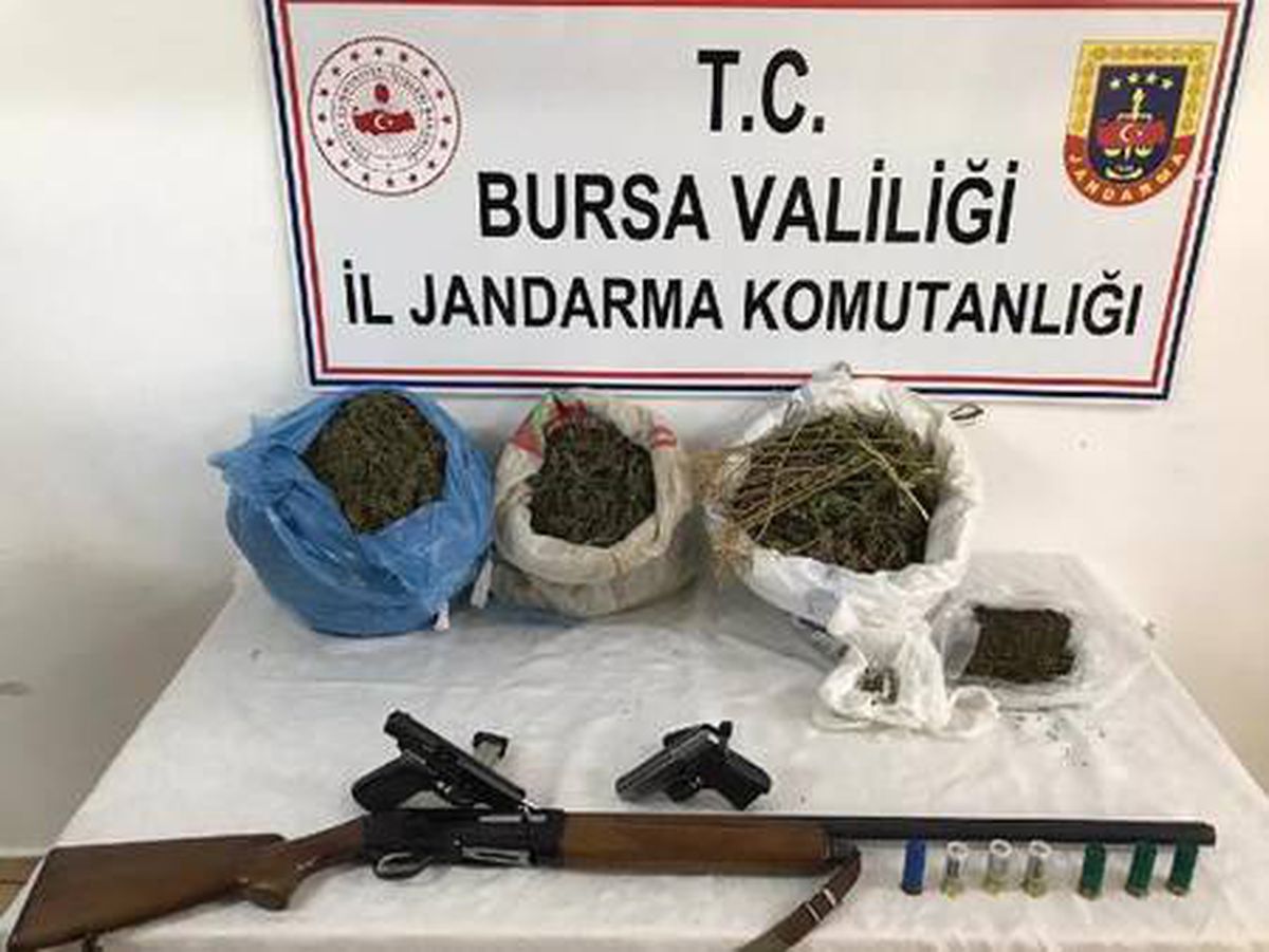 Son dakika! Bursa\'da 5 kilo kubar esrar ele geçirildi