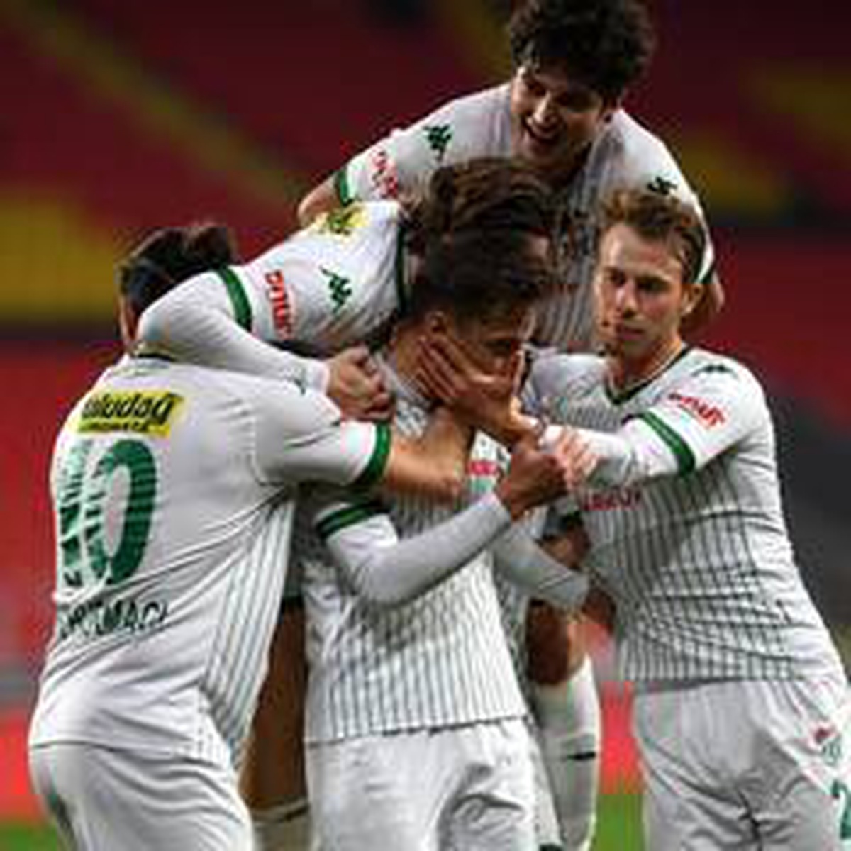 Bursaspor, ligde ve kupada her maç gol atan tek takım