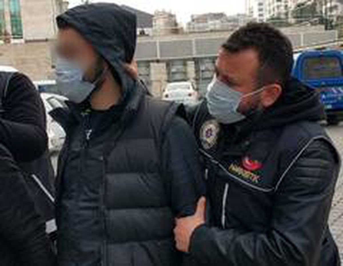 Şüpheli araçta kokain ile yakalanan 3 kişiye adli kontrol