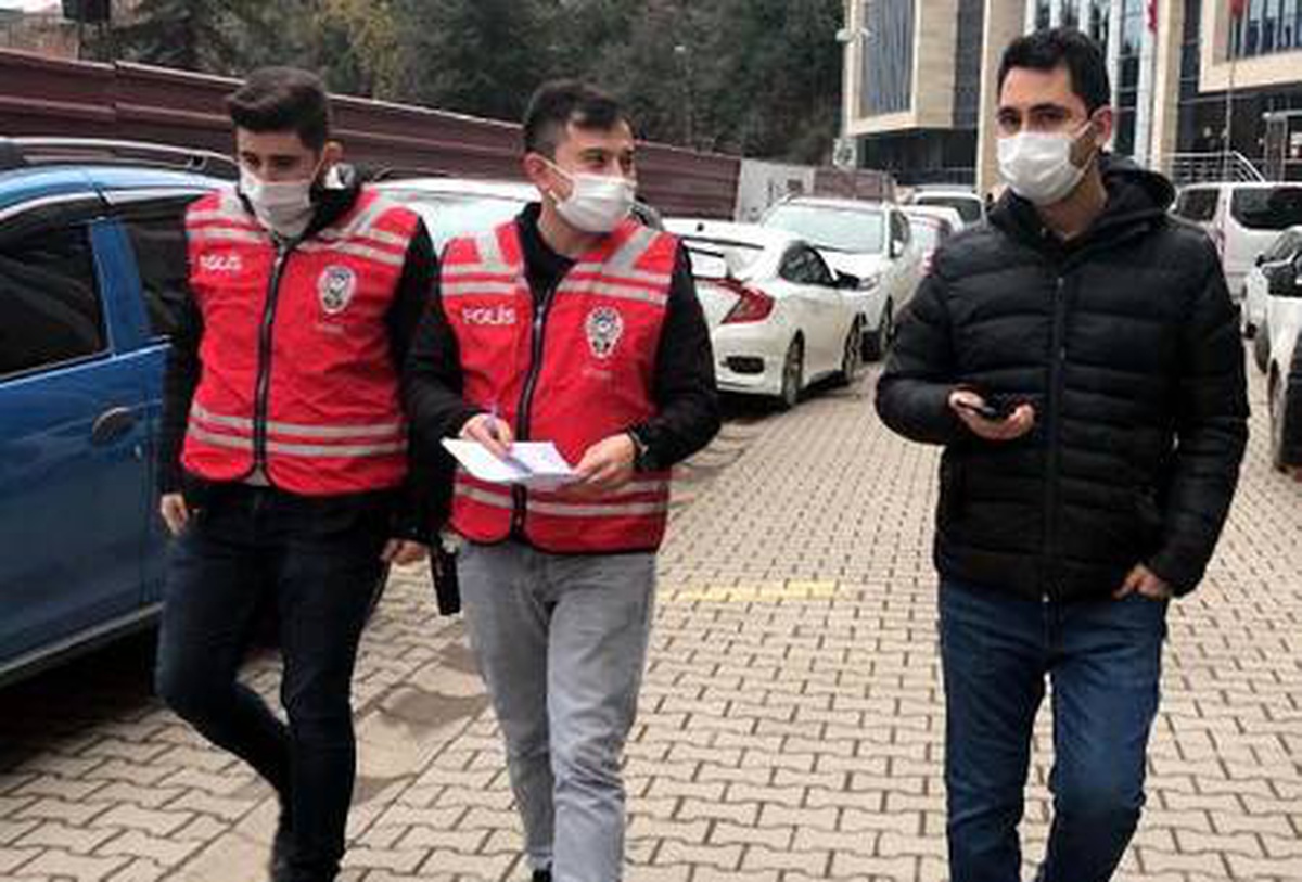 Karantinayı ihlal eden avukat, adliye girişinde HES koduyla tespit edildi