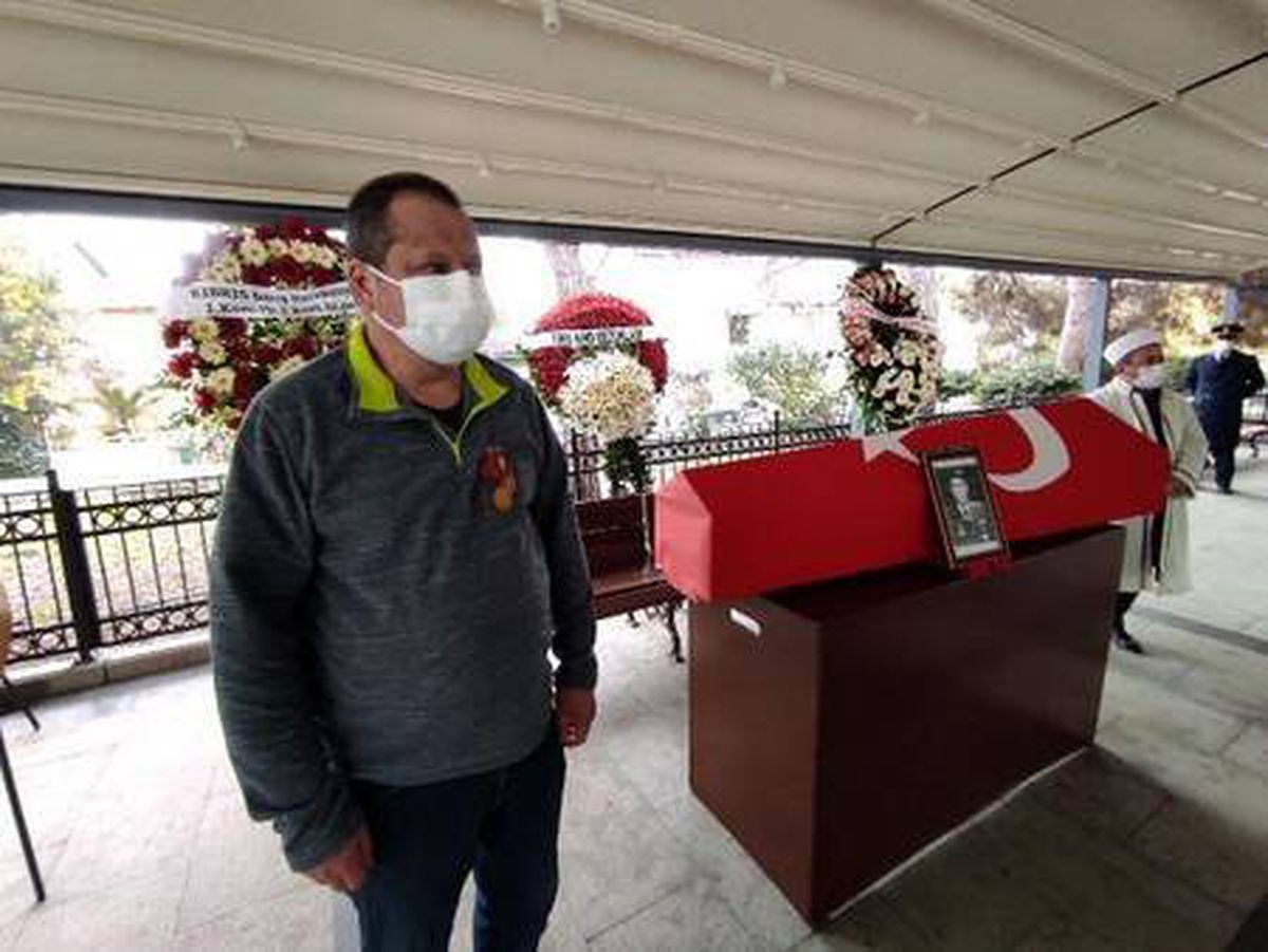 Kıbrıs Barış Harekatı kahramanı Üstügen son yolculuğuna uğurlandı