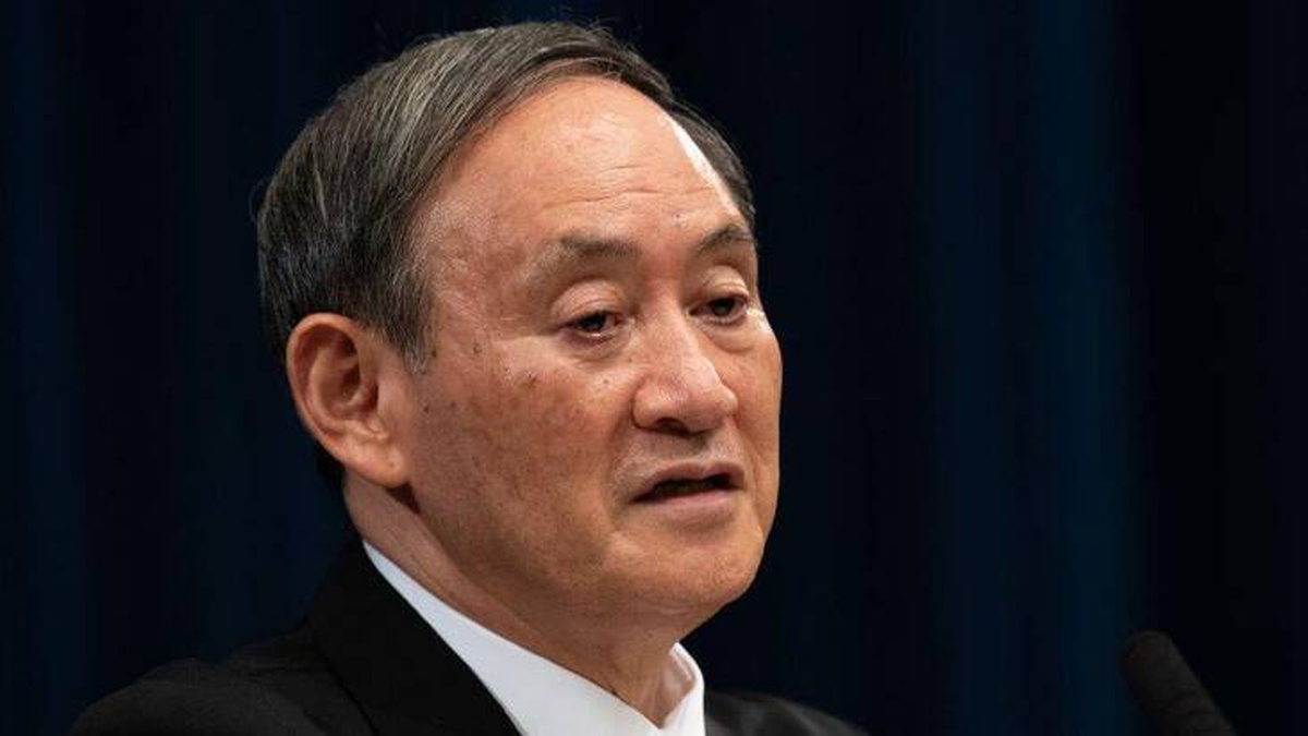 Koronavirüs kısıtlamalarını ihlâl eden Japonya Başbakanı Sufga halktan özür diledi: "Davranışlarımı acilen gözden geçirmem gerek"