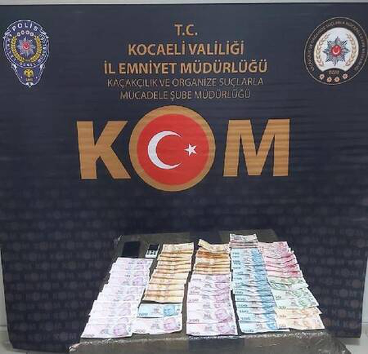 Sahte parayla alışverişe 2 kişi tutuklama